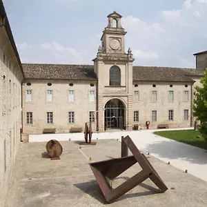 https://locanda-abbazia-di-valserena-csac.emilia-romagnahotels.net
